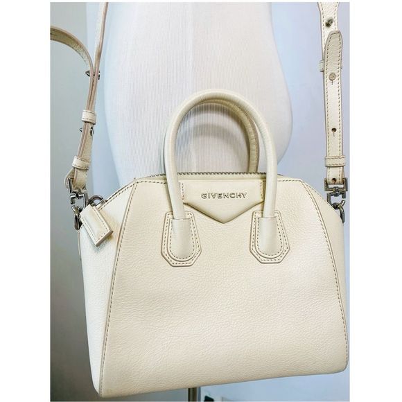 Givenchy Antigona Small Sugar Goatskin - Picture 6 of 15